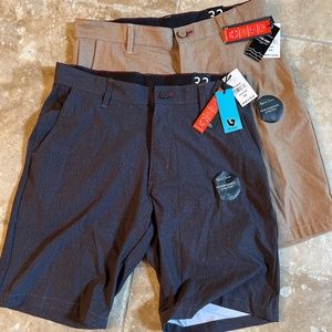 Burnside Mens 33 waist 21 length NWT Shorts